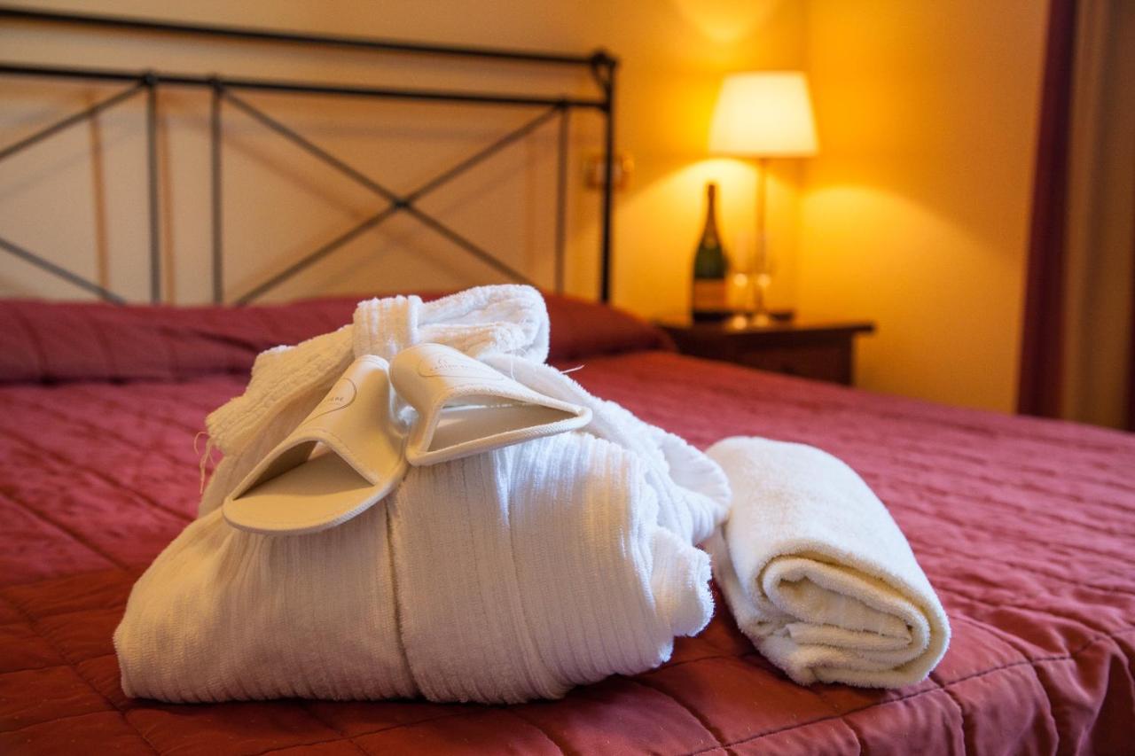 Borgo San Martino Resort Riparbella Extérieur photo