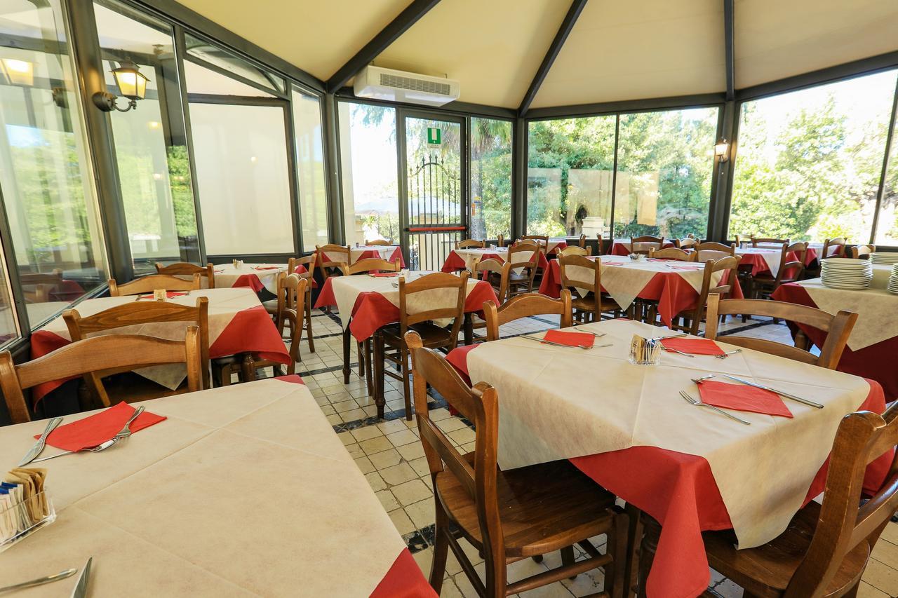 Borgo San Martino Resort Riparbella Extérieur photo