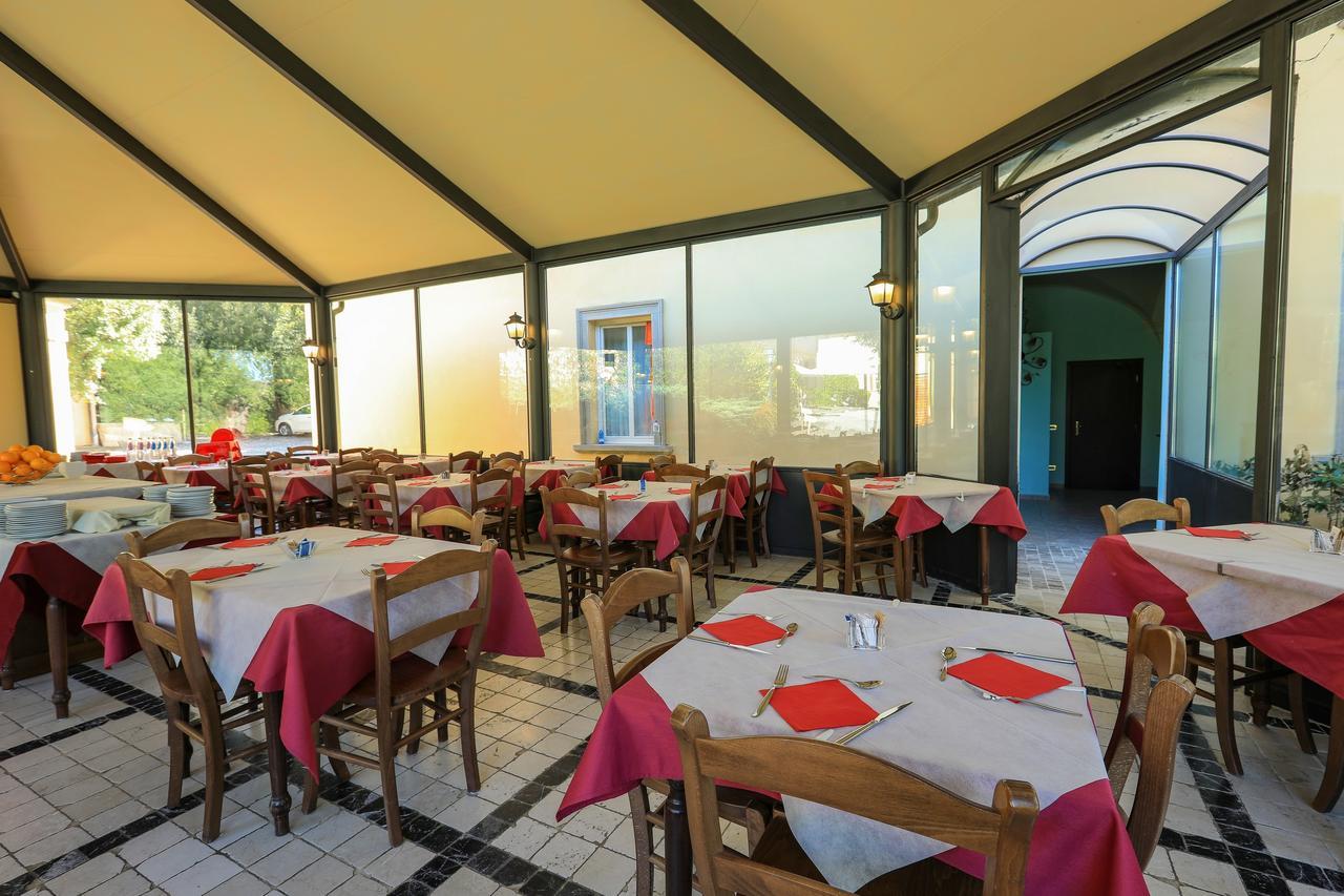 Borgo San Martino Resort Riparbella Extérieur photo